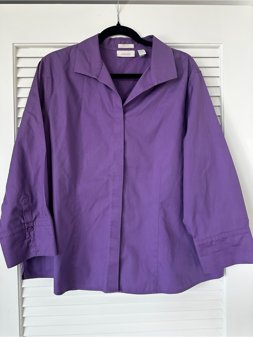 Chico’s No Iron Purple Cotton Button Down Shirt Size 3 XL